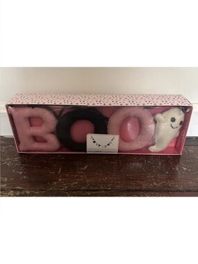 Goblin & Ghoul 6ft Pink Black White HEY BOO Garland with Ghosts Felt
Plush New